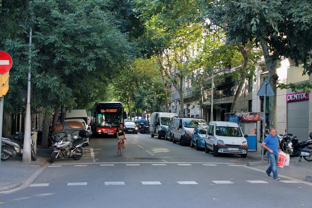 Tamarit Apartments Barcelona Exterior foto